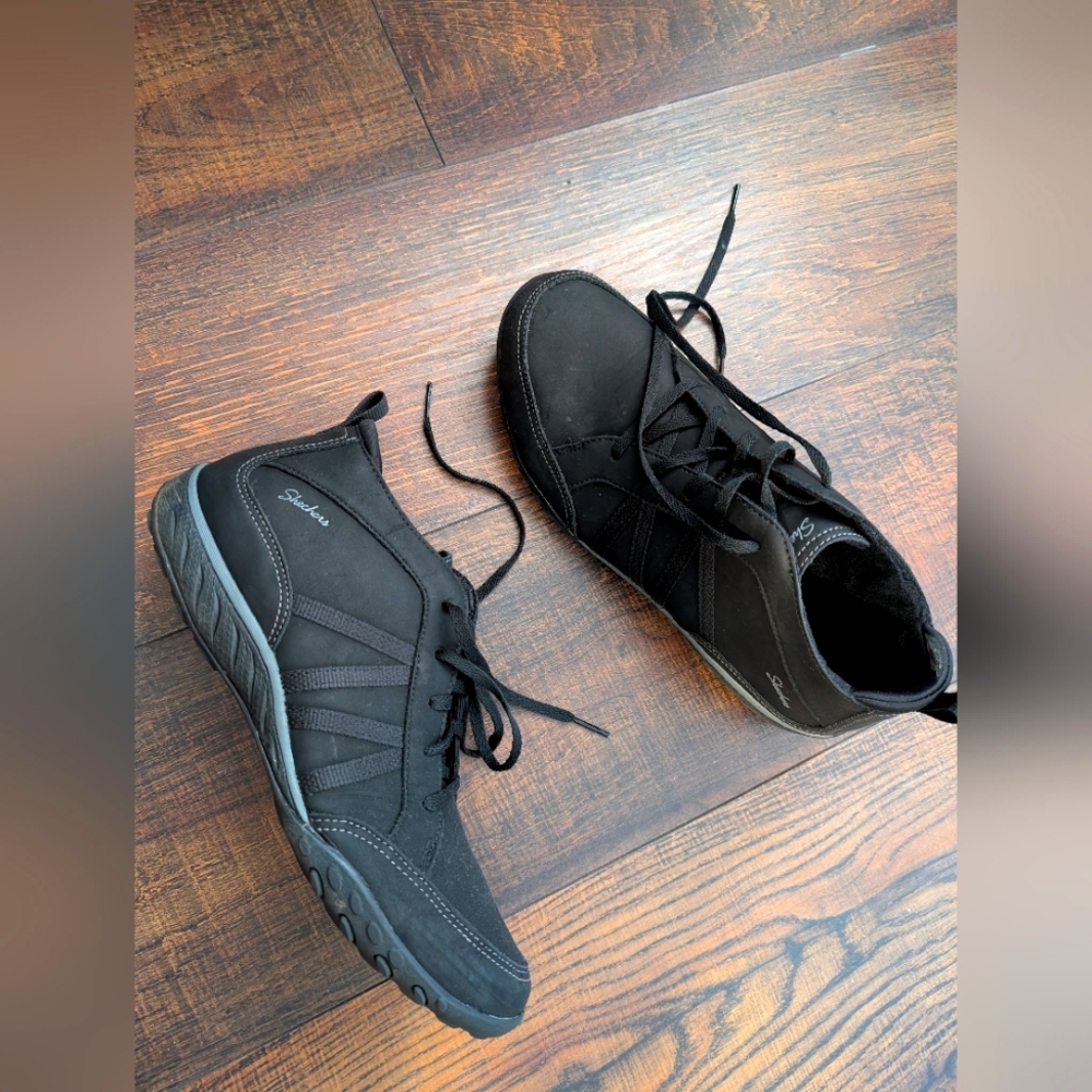 Skechers Men's Black High-Top Sneakers
